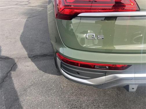 2024 Audi Q5 45 S line Premium