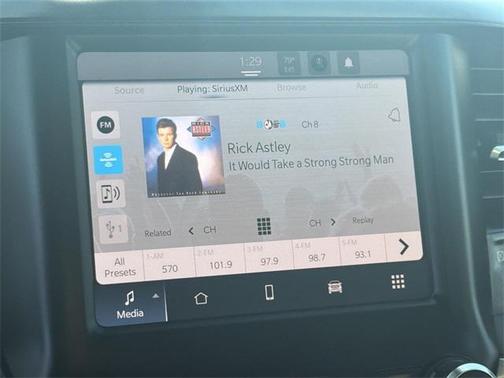 2024 RAM 2500 Big Horn Crew Cab 4x4 8' Box