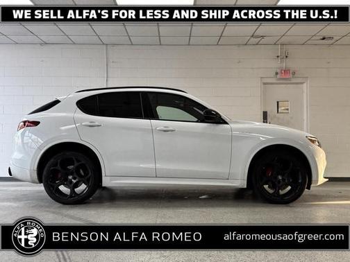 2022 Alfa Romeo Stelvio Veloce