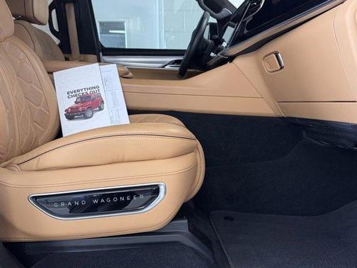 2022 Jeep Grand Wagoneer Series III