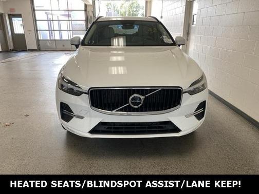 2022 Volvo XC60 B5 Momentum