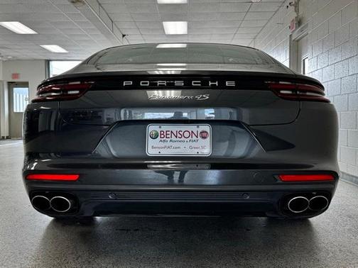 2020 Porsche Panamera 4S