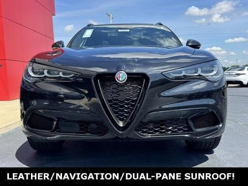 2025 Alfa Romeo Stelvio Base