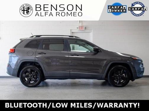 2017 Jeep Cherokee Altitude