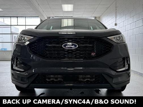 2021 Ford Edge ST
