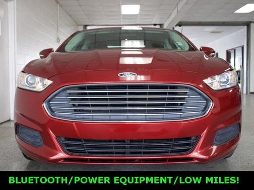 2014 Ford Fusion SE
