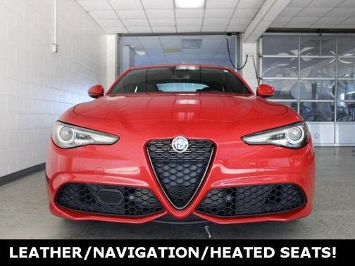 2022 Alfa Romeo Giulia Base