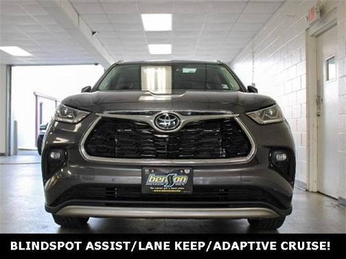 2023 Toyota Highlander Platinum