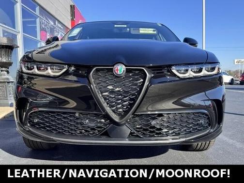 2025 Alfa Romeo Tonale Base