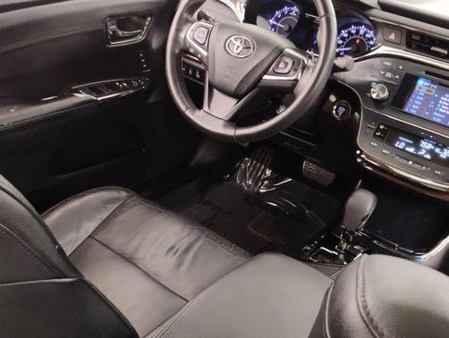 2013 Toyota Avalon XLE Premium