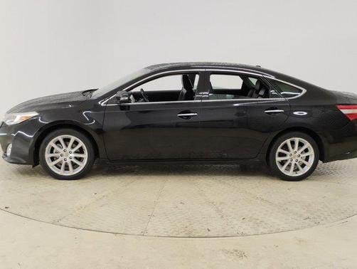 2013 Toyota Avalon XLE Premium