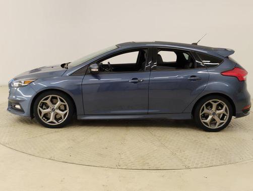 2018 Ford Focus ST ST