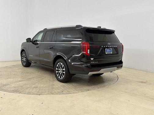 AGATE BLACK METALLIC 2025 Ford Expedition Max Platinum