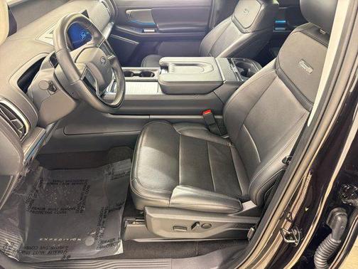 AGATE BLACK METALLIC 2025 Ford Expedition Max Platinum