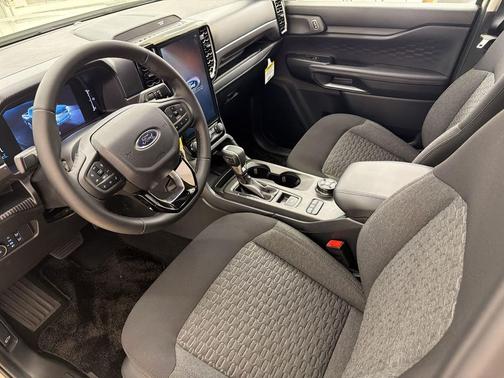 DESERT SAND 2026 Ford Ranger XLT