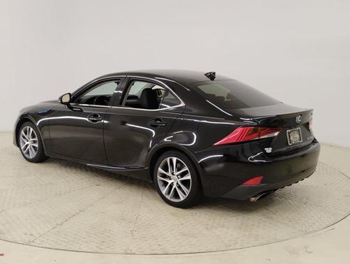 2018 Lexus IS 300 Base