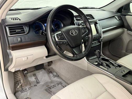 2016 Toyota Camry XLE