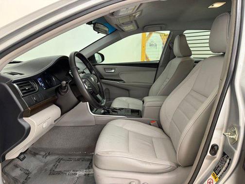 2016 Toyota Camry XLE