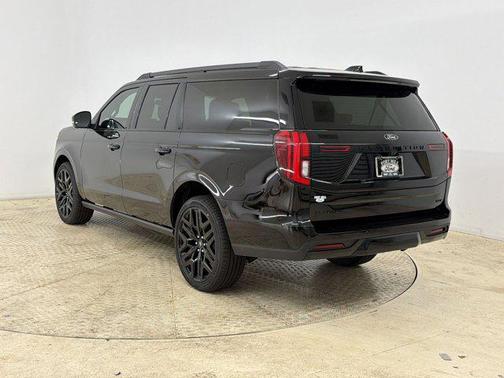 AGATE BLACK METALLIC 2026 Ford Expedition Max Platinum