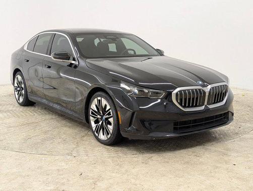 2024 BMW i5 eDrive40