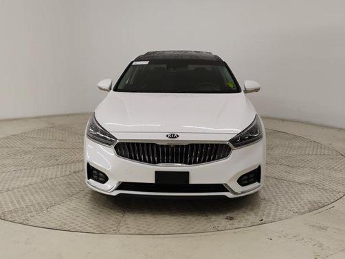 2017 Kia Cadenza Limited