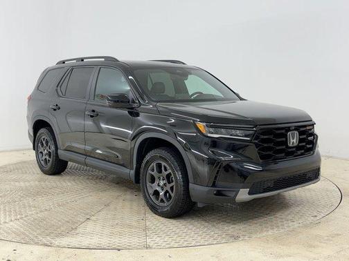 2023 Honda Pilot AWD TrailSport