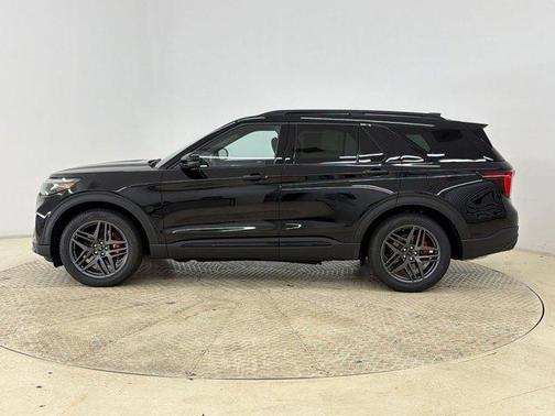AGATE BLACK METALLIC 2026 Ford Explorer ST