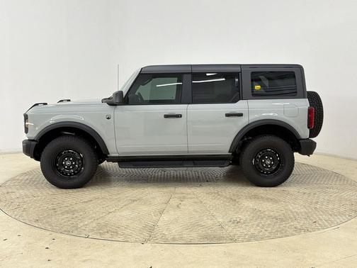 AVALANCHE GRAY 2026 Ford Bronco Big Bend