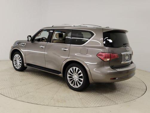 2016 INFINITI QX80 Base