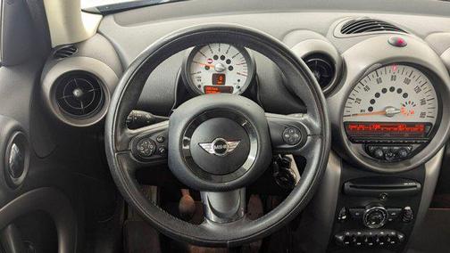 2012 MINI Cooper Countryman Base