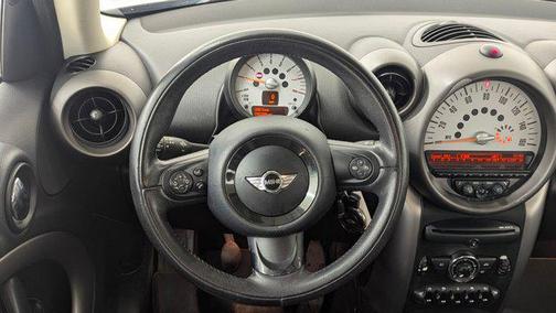 2012 MINI Cooper Countryman Base