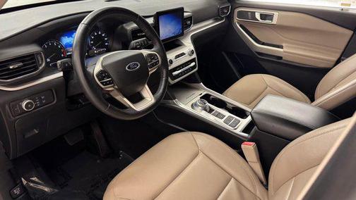 2013 Porsche Panamera 4 Platinum Edition