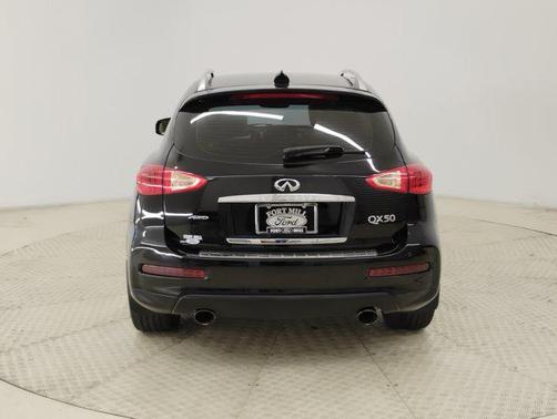 2017 INFINITI QX50 Base