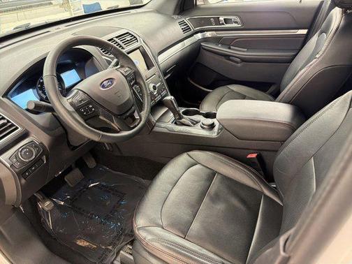 WHITE PLATINUM MET TRI-COAT 2019 Ford Explorer Sport