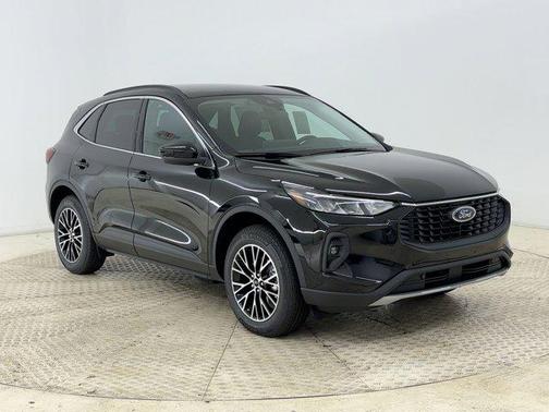 2026 Ford Escape PHEV Base