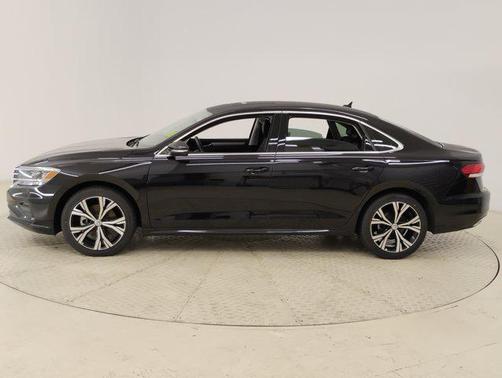 2021 Volkswagen Passat 2.0T SE