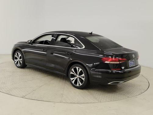2021 Volkswagen Passat 2.0T SE