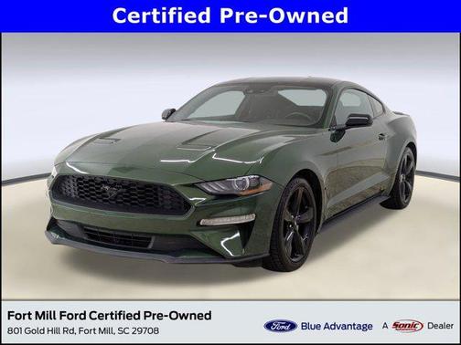 2022 Ford Mustang EcoBoost