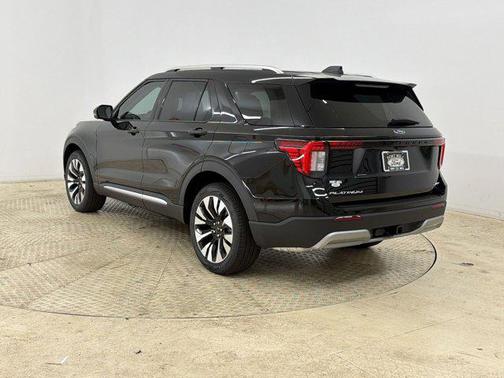 Agate Black Metallic 2026 Ford Explorer Platinum