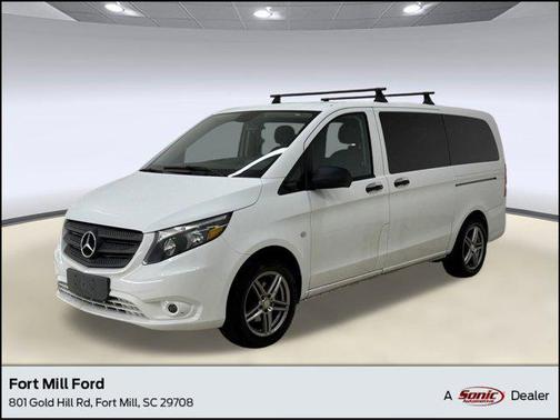 2017 Mercedes-Benz Metris Base
