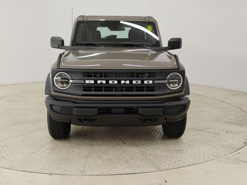 2025 Ford Bronco Base 2 Door 4x4