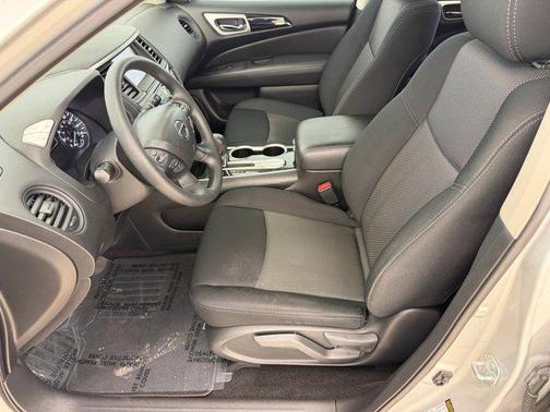 Brilliant Silver 2018 Nissan Pathfinder S