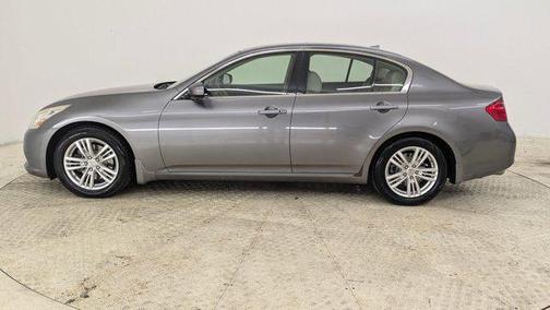 2013 INFINITI G37 Journey