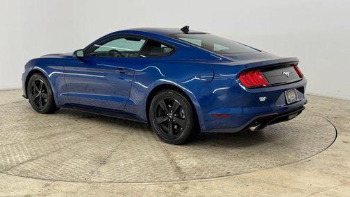 2022 Ford Mustang EcoBoost