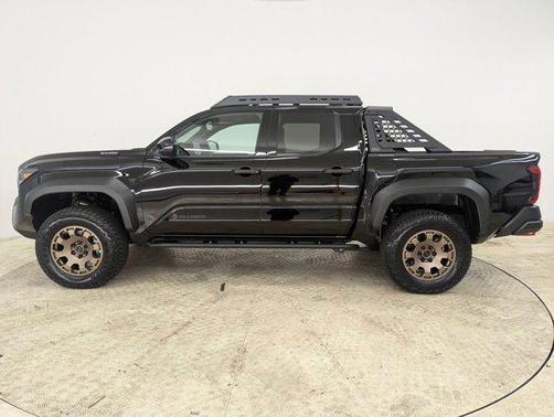 2025 Toyota Tacoma Hybrid Trailhunter