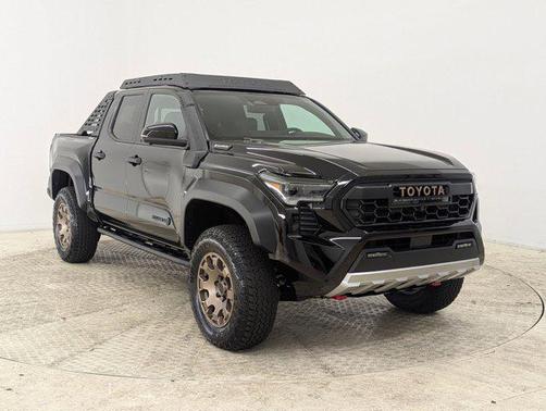 2025 Toyota Tacoma Hybrid Trailhunter
