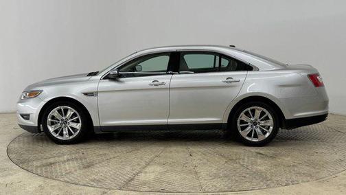 2010 Ford Taurus Limited