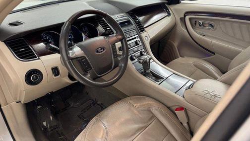 2010 Ford Taurus Limited