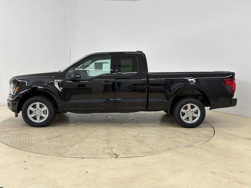 AGATE BLACK METALLIC 2026 Ford F-150 XLT