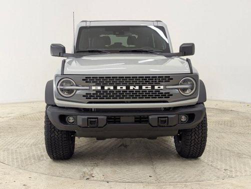 AVALANCHE GRAY 2026 Ford Bronco Badlands